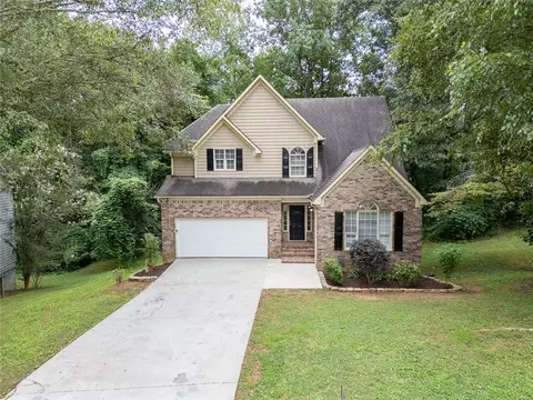 362 Inwood Trl, Lawrenceville, GA 30043