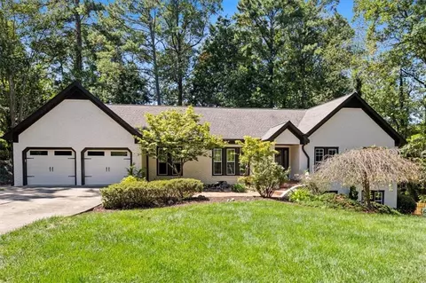 3005 Creekside Way, Marietta, GA 30066
