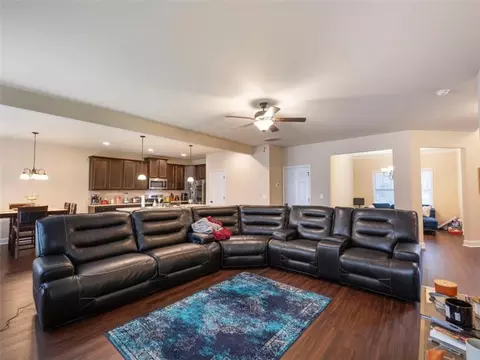 Living - 5667 Laney Dr, Rex, GA 30273 photo 3 of 3