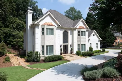 7770 N Spalding Lake Dr, Atlanta, GA 30350