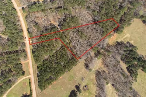 1496 Trestle Rd, Locust Grove, GA 30248