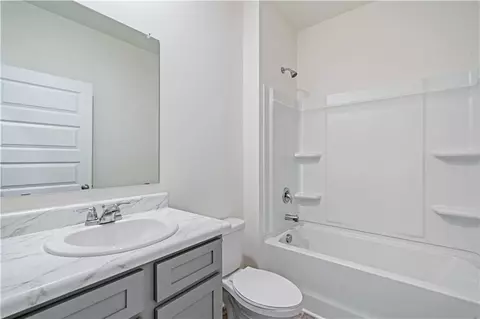 Bath - 67 Creek Side Pl, Dacula, GA 30019 photo 4 of 4