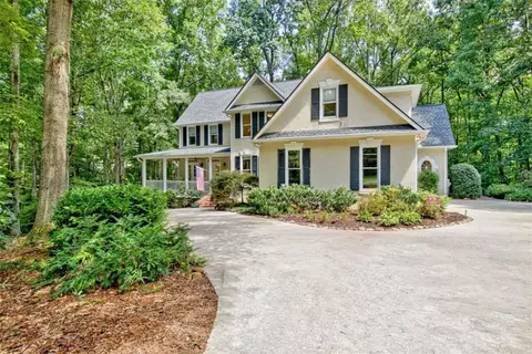89 Arbor Springs Plantation Dr, Newnan, GA 30265