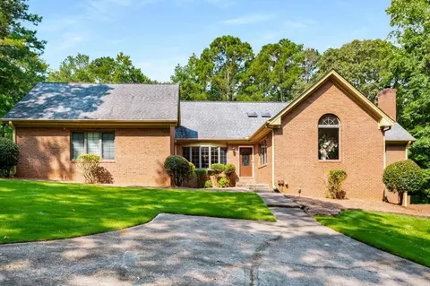 3615 Sierra Dr, Stockbridge, GA 30281