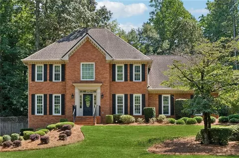 9885 Twingate Dr, Johns Creek, GA 30022