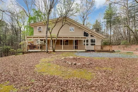 18 Goldmine Rd, Ellijay, GA 30536