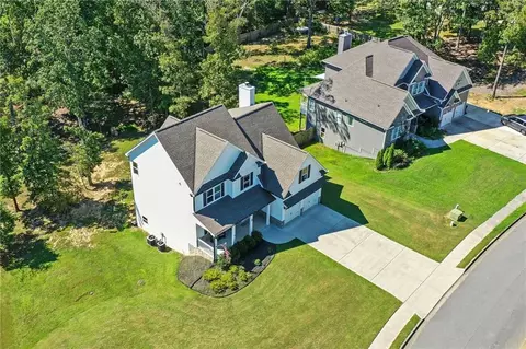 25 Shoreline Dr, Cartersville, GA 30120