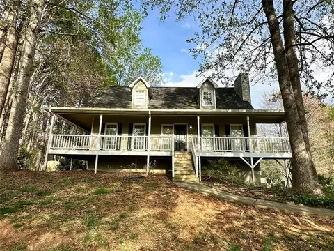 195 Maplelake Dr, Acworth, GA 30101
