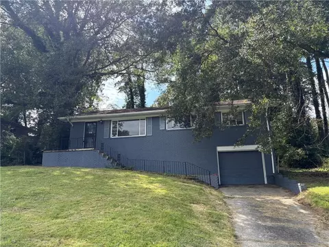 2595 Lancaster Dr, Atlanta, GA 30344