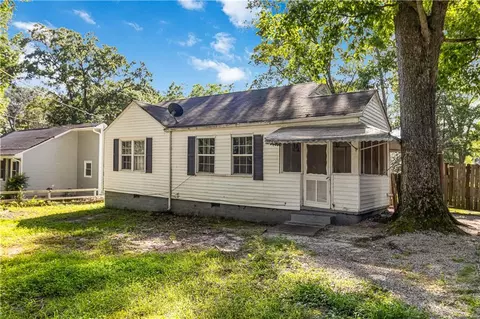 5131 Warner St, Forest Park, GA 30297