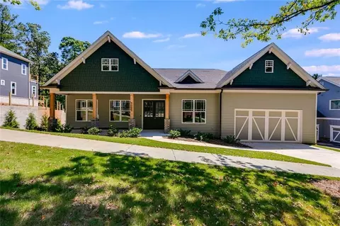 9089 Hanover St, Lithia Springs, GA 30122
