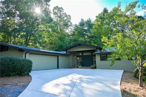 1177 Hess Dr, Avondale Estates, GA 30002