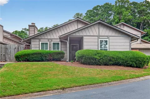 386 Manning Villas Dr SW, Marietta, GA 30064