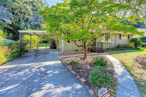 676 Mary Ln, Marietta, GA 30062