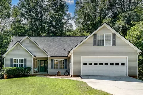 304 Oakfield Ln, Cumming, GA 30040