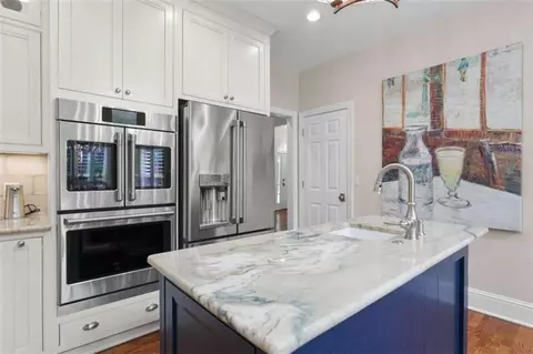 Kitchen - 548 Harper Rd, Mcdonough, GA 30252 photo 4 of 6