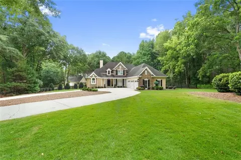 Exterior - 548 Harper Rd, Mcdonough, GA 30252 photo 2 of 13