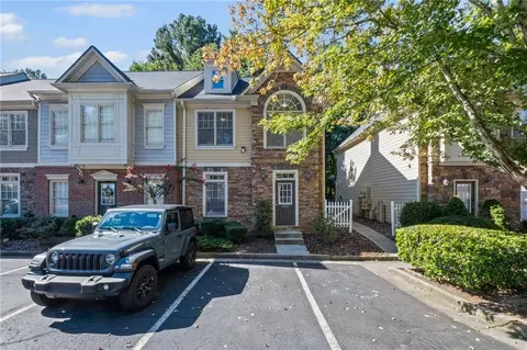 1225 Harris Commons Pl, Roswell, GA 30076