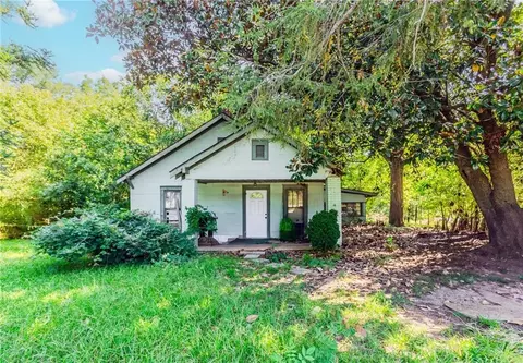 2680 Commerce Rd, Athens, GA 30607