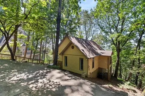 157 Sunrise Ter, Jasper, GA 30143