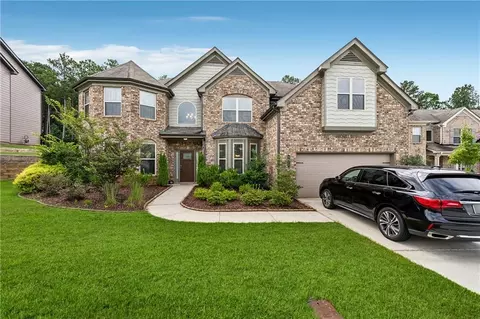 3929 Two Bridge Dr, Buford, GA 30518 photo 2