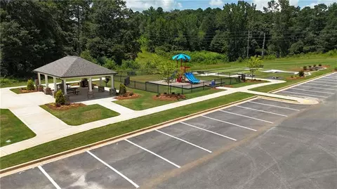 196 Long Dr, Bethlehem, GA 30620 photo 4