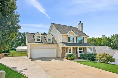 4409 Waterman Dr, Gainesville, GA 30506