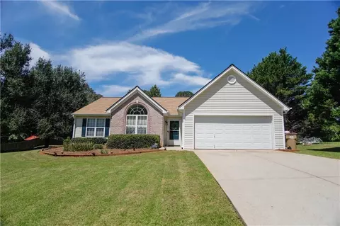 5462 Evergreen Forest Ct, Flowery Branch, GA 30542