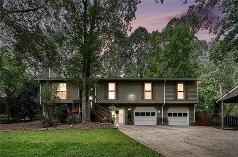 6215 Westridge Trce, Acworth, GA 30102