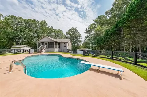 5036 Hiram Douglasville Hwy, Powder Springs, GA 30127