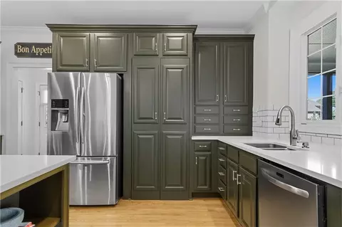 Kitchen - 403 Juniper Mill Trce, Canton, GA 30114 photo 4 of 6