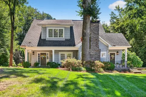 2761 Dover Rd NW, Atlanta, GA 30327