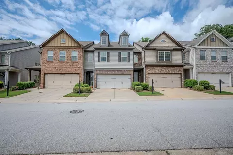 5569 Radford Loop, Fairburn, GA 30213