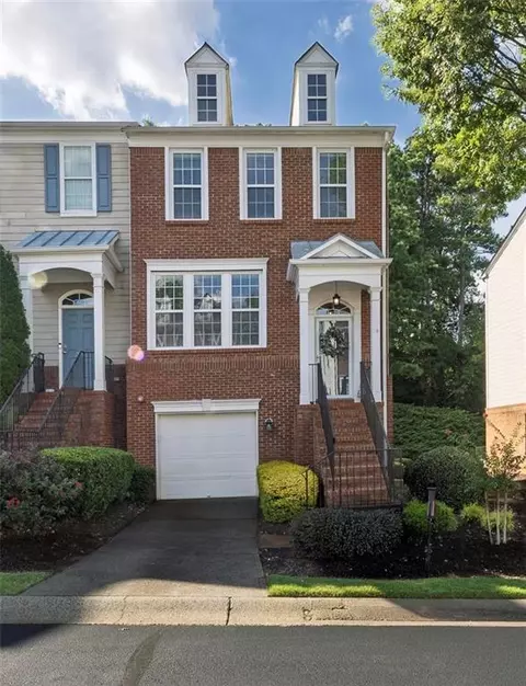 216 Balaban Cir, Woodstock, GA 30188