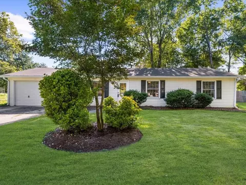 1874 North Rd, Snellville, GA 30078