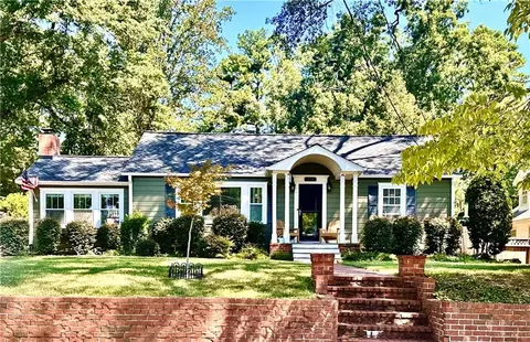 290 Stewart Ave NW, Marietta, GA 30064
