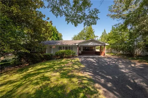 4559 Collins Ave, Acworth, GA 30101
