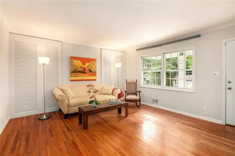 Living - 3880 Admiral Dr, Chamblee, GA 30341 photo 2 of 4