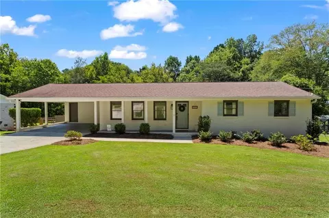 3232 Foxwood Trl SE, Smyrna, GA 30082