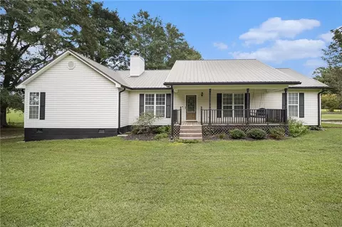 243 Poplar Dr, Brooks, GA 30205