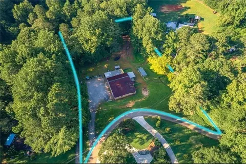 365 Russell King Ln, Canton, GA 30115