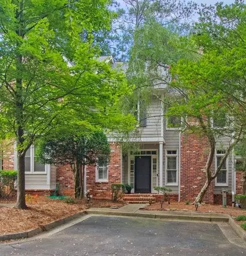 171 Riverview Trl, Roswell, GA 30075