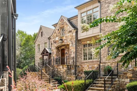 4853 Stonehall Pl #3, Atlanta, GA 30339