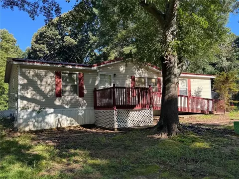 18 Huckleberry Ln, Winder, GA 30680