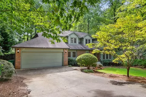 3525 Evans Ridge Dr, Chamblee, GA 30341 photo 2