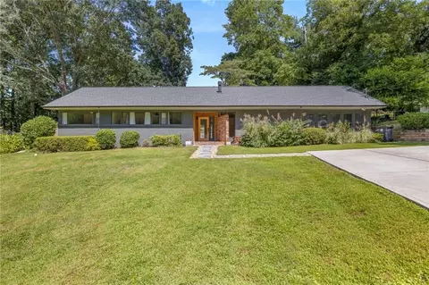 560 Park Street Pl, Gainesville, GA 30501