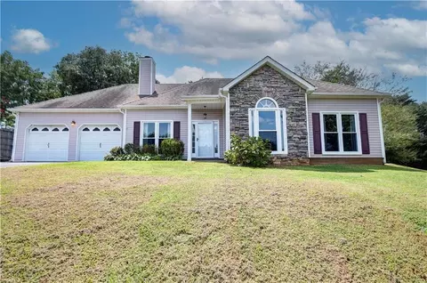 22 Indian Hills Dr, Rydal, GA 30171