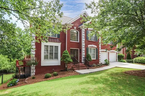 740 Creek Wind Ct, Duluth, GA 30097