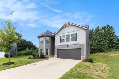 3049 Chris Cir, Villa Rica, GA 30180