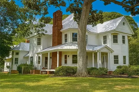 5809 Warren Farm Rd SW, Powder Springs, GA 30127